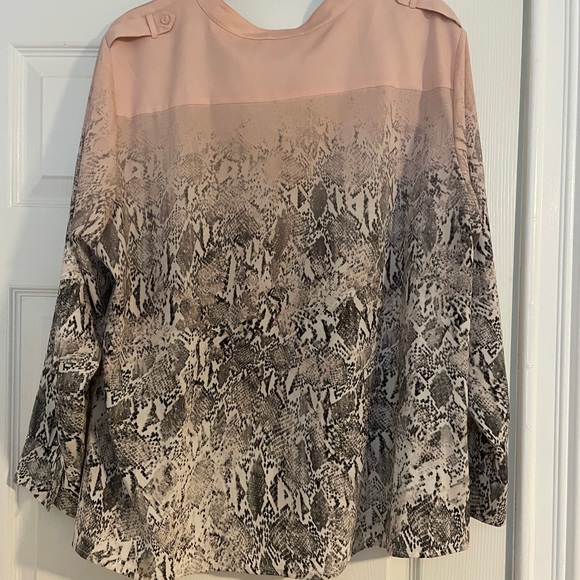 Calvin Klein 2XL blouse - Picture 3 of 3